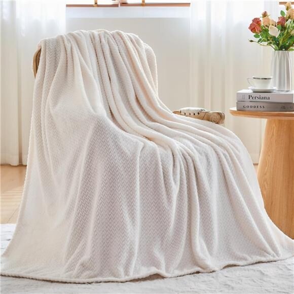 Super Soft Throw Blanket Flannel Fleece Lightweight Bed Blanket All Season Ivory - Picture 3 of 7